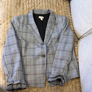 Madison Jules  Gray Plaid Ruffle Cuff Blazer